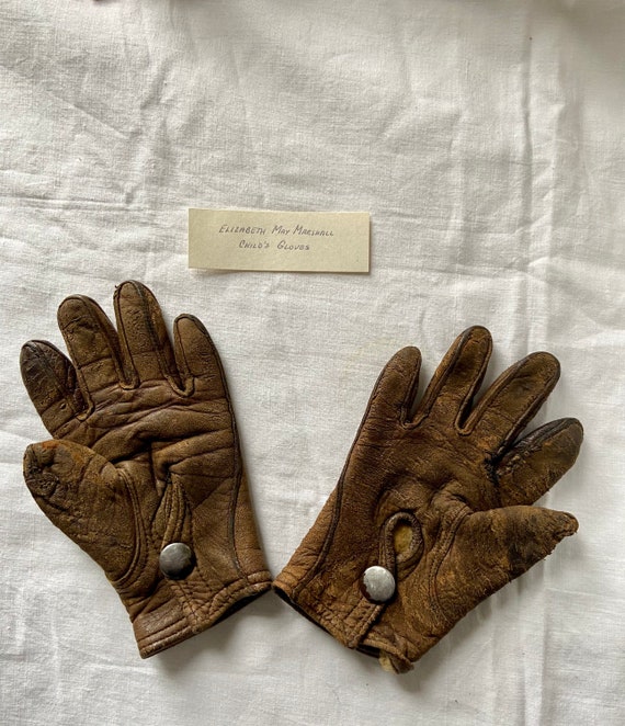 Edwardian childs gloves, young girls warm gloves,… - image 3