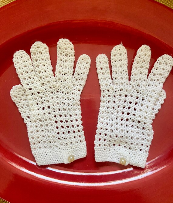 Vintage little girls mesh gloves,net mesh gloves,… - image 3