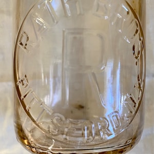 Vintage Glass Milk Bottle, 1940s 1 Pint Milk Bottle, Embossed Rath Brothers Pittsford, NY, Retro Kitchen, farmhouse Kitchen,Vintage Kitchen