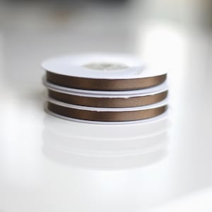 Bruin satijnen lint dubbelzijdig 6 mm / 12 mm chocoladelint op volledige rol / 5 m Cadeaupapier satijnen lint Hoogste kwaliteit