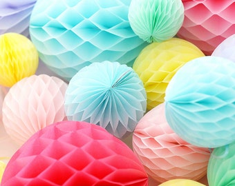 Mixed size HONEYCOMB BALLS set of 4 | Tissue paper pom poms | Birthday party decor
