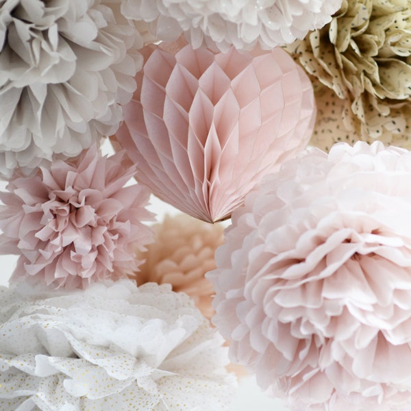 Large paper pom pom set of 24 | Tissue paper flowers | Wedding pom poms |