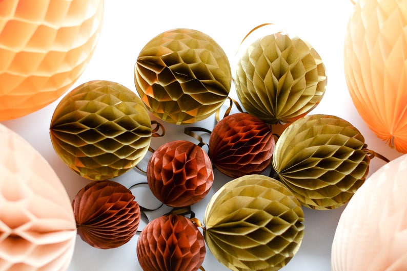 Thanksgiving paper decoration set 16 mixed size HONEYCOMB BALLS Fall decoration image 1