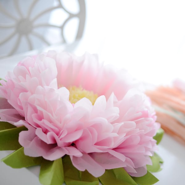 Grandes flores de papel rosa / decoraciones de papel para fiestas - decoración de cumpleaños para niñas