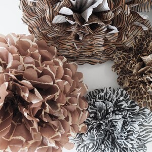 Pompon di carta con stampa di animali - Set da 10 - Decorazioni per feste di compleanno per bambini con animali selvatici - Leopardo, Giraffa, Zebra, Tigre Safari nella giungla