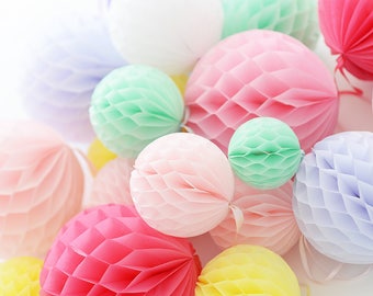 Party Paper honeycomb ball | Honeycomb pom poms | Wedding decorations