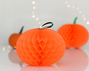 Handmade Paper Honeycomb Pumpkin: Fall Halloween Party Decor