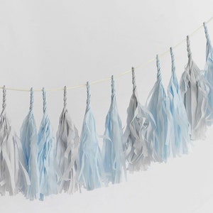Ghirlanda di nappe azzurre e grigie, decorazione per feste, striscione con frange per baby shower, 1° compleanno, sfondo per matrimonio, decorazione per feste ecologica