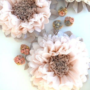 Set di fiori di carta color fard polveroso / Grandi fiori di carta velina