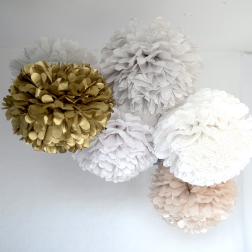 Tissue paper pom poms set | Christmas decoration | store Christmas ornament | Paper flowers