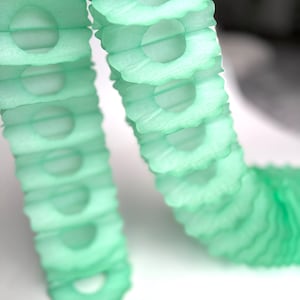 Ghirlanda di carta velina classica verde menta a nido d'ape da 360 cm/11,8 piedi per matrimonio, compleanno, baby shower, fondale fotografico, festoni di carta riutilizzabili