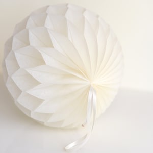 Ivory Paper Honeycomb Ball: Elegant Party Decoration