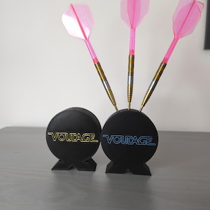 Rob Cross Voltage Darts Halterung für Steel und Softdarts