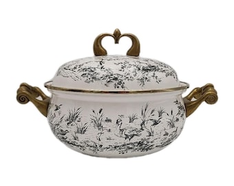 Tabletops Unlimited Pot with Lid Brass In English Toile Enameled Pattern 9"x 5"