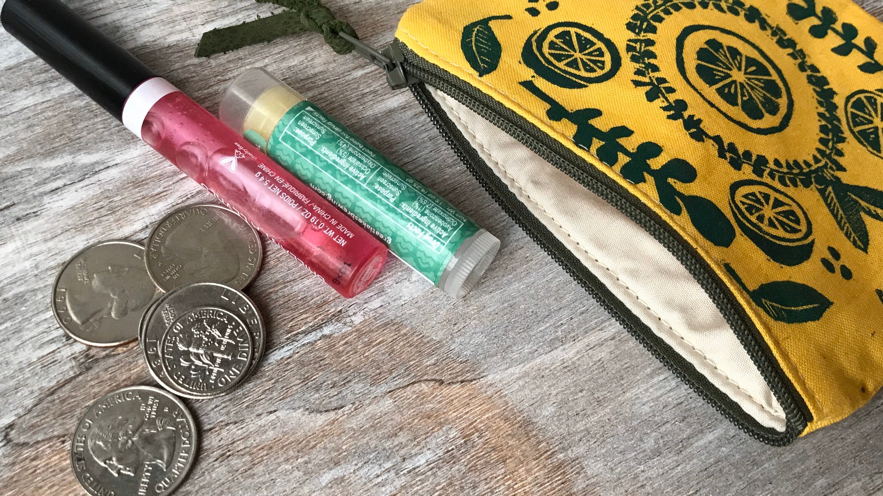 sticky lemon wallet bag