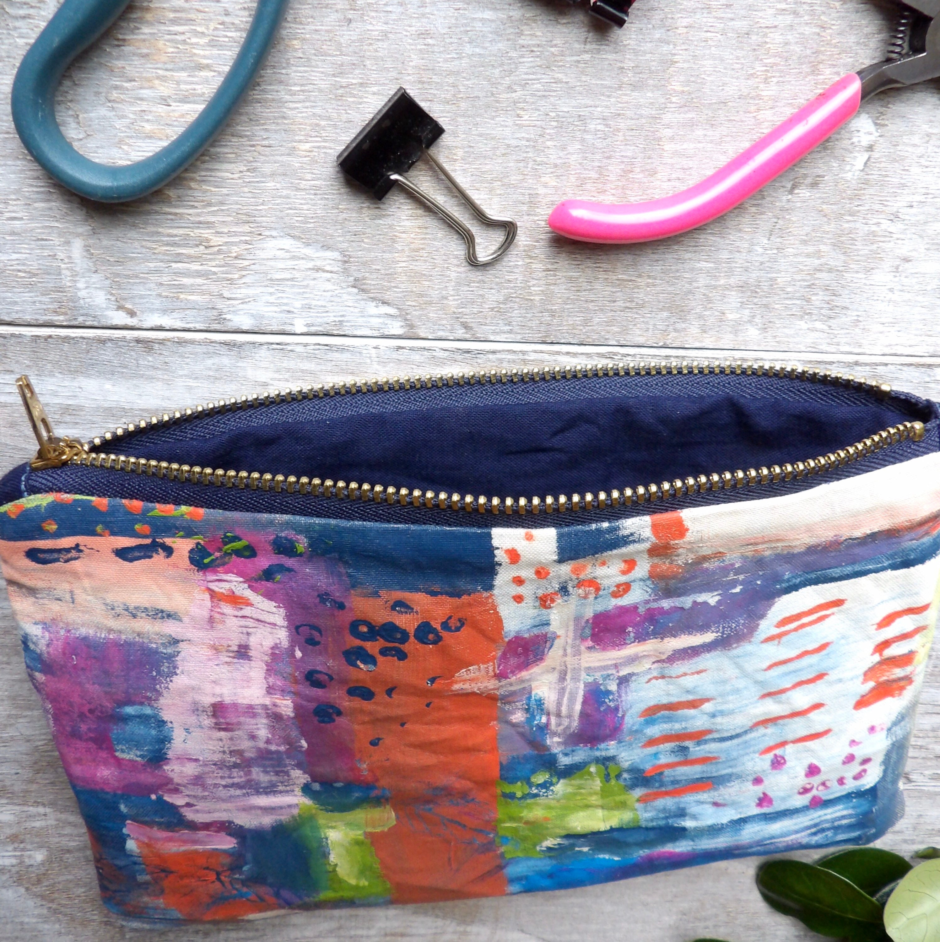 Colored Zipper Art Pouch, Custom Pouches