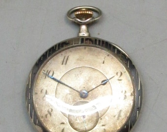 El postor presenta: Antiguo reloj de bolsillo Art Nouveau Moeris Niello 800 de plata maciza con palanca de 800