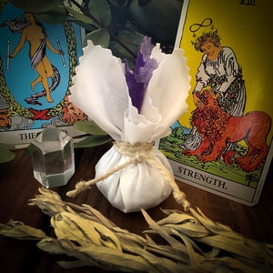 New Beginnings Mojo Bag ~ Gris-Gris, Mojo Hand, Charm, All Natural, Handmade Magical Charm
