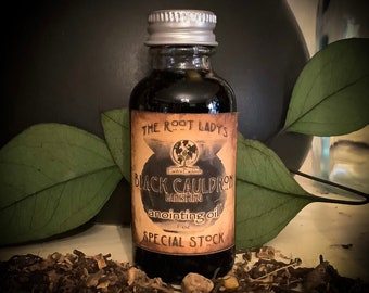 Black Cauldron ~ Banishing ~ Spell and Anointing Oil, Ritual Oil, Intention Oil, 100% Natural, Altar Oil