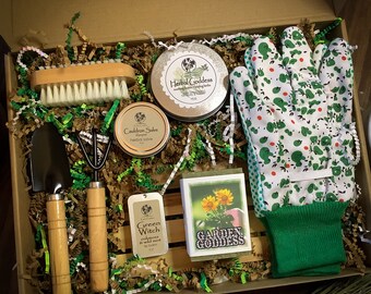 Deluxe Garden Goddess Spring Gift Set ~ Small Batch Palm Oil Free, Plastic Free, All Natural Handmade Soap