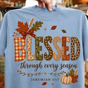 Gesegnet durch jede Jahreszeit (PNG), Patchwork-Design für christlichen Herbst (DTF), Jeremia 17,7
