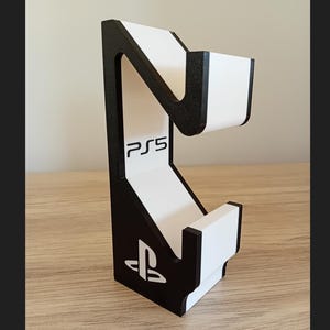 Dual Game Controller Stand, 3D Printed Two-Tone Holder for 2 Controllers, Fits DualSense, Black & White Gaming Desk Organizer