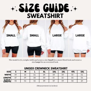 K&ouml;nnte beinhalten: Eine Gr&ouml;&szlig;entabelle f&uuml;r ein Unisex-Crewneck-Sweatshirt. Die Anleitung zeigt Modelle, die kleine und gro&szlig;e Gr&ouml;&szlig;en tragen. Die Tabelle zeigt die Ma&szlig;e in Zoll f&uuml;r Breite, L&auml;nge und &Auml;rmell&auml;nge, von Gr&ouml;&szlig;e S bis 5XL.