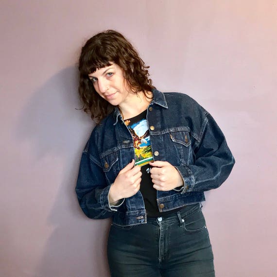 cropped levis jacket