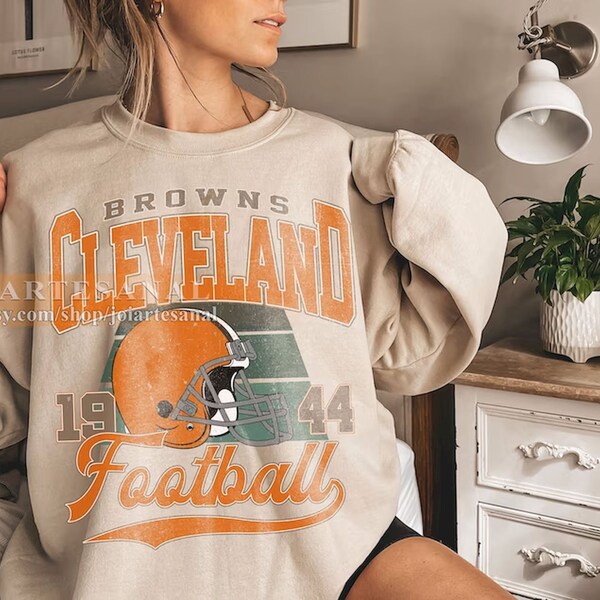Vintage Style Cleveland Football Crewneck Sweatshirt, Cleveland Shirt, Browns Football Sweatshirt, Womens Mens Cleveland Shirt Gift, Sunday