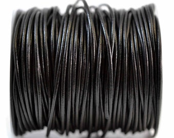 1.5mm Black Leather Round Cord, Subtle Sheen, Vegetable Tanned Cowhide Leather