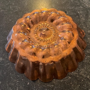 Vintage COTC Korea Copper Jello Mold | 5" Round Fluted Cake Mould | Rustic Farmhouse Kitchen Wall Decor | Mid Century Copper Pudding Tin