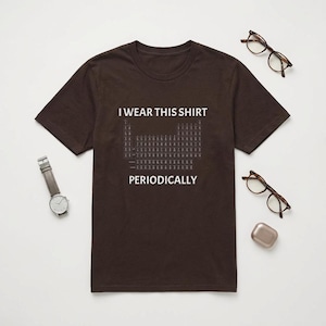 Periodiskt system T-shirt med grafisk design | Jag bär den här tröjan Periodiskt Project Alien