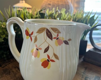 Hall’s Superior Autumn Leaf Pitcher