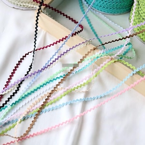 15 Meter 3 mm breit 14 Farben S-förmige wellenförmige Borte handgemachte Spitzenborte Band DIY Rock Kleid Shirteinfassung Materialien Accessoires C35U21V241224G