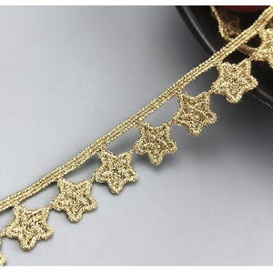 5ヤード 1.4 cm 0.55インチ幅 ゴールドスター編み生地 刺繍 ウェディングパーティードレス スカート 服 袖 レーストリム リボンテープ Z34E199Y201107R