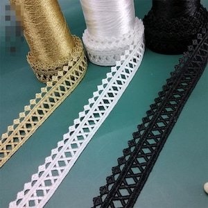 5 yards 2,5cm breit schwarz/weiß/gold Stoff Stickerei Hochzeitskleid Rock Shirt Kleidung Spitzenbesatz Band Bänder Z34E91M230716C