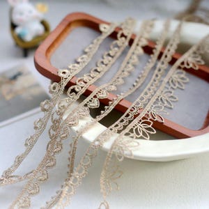 10 Meter 0,7-1,5 cm breit Goldnetz Hohlstickerei Spitzenbesatz Band Handarbeit Hemd Rock Kleid Rand Dekoration Material B14T1604P250303U
