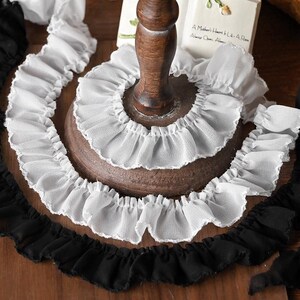 5 Meter 3 cm Breite schwarz/ivory Chiffon Wellen Rüschen Falten Shirt Rock Kleid Nähen Einfassung Spitzenband N20T817K241126U