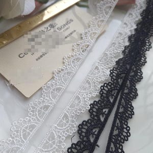 10ヤード 1.5 cm 0.59インチ幅 ブラック/アイボリー スカロップ 刺繍 DIY 子供用 人形 スカート ウェディングドレス シャツ 縁取り 素材 レース トリム T19X123R200316B