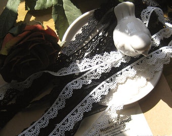 15 yards 1.4cm 0.55" wide black/ivory fabric embroidery clothes dress lace trim tapes ribbon T19X123R200316B