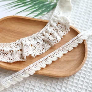 5 Meter 1,5-4 cm breit Baumwolle ivory/beige elastisch Stretch Borte Puppenkleid Rock Spitzenborte Band Einfassung Zubehör Material T21P38C250212V