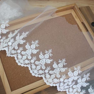 3 Meter 22,5 cm 8,86 "breites Netz ivory Blumenstickerei Stoff Spitzenbesatz Band Hochzeitskleid Rock Stirnbänder Kanten Material T27X569L250407H
