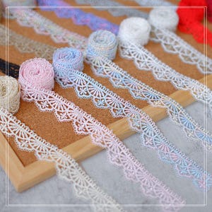 5-10 Meter 2,5 cm 0.98" breite bunte hohle ausgebogt Stoff Stickerei Kleid Rock Einfassung Material Zubehör Spitzenbesatz N20T434L250613T