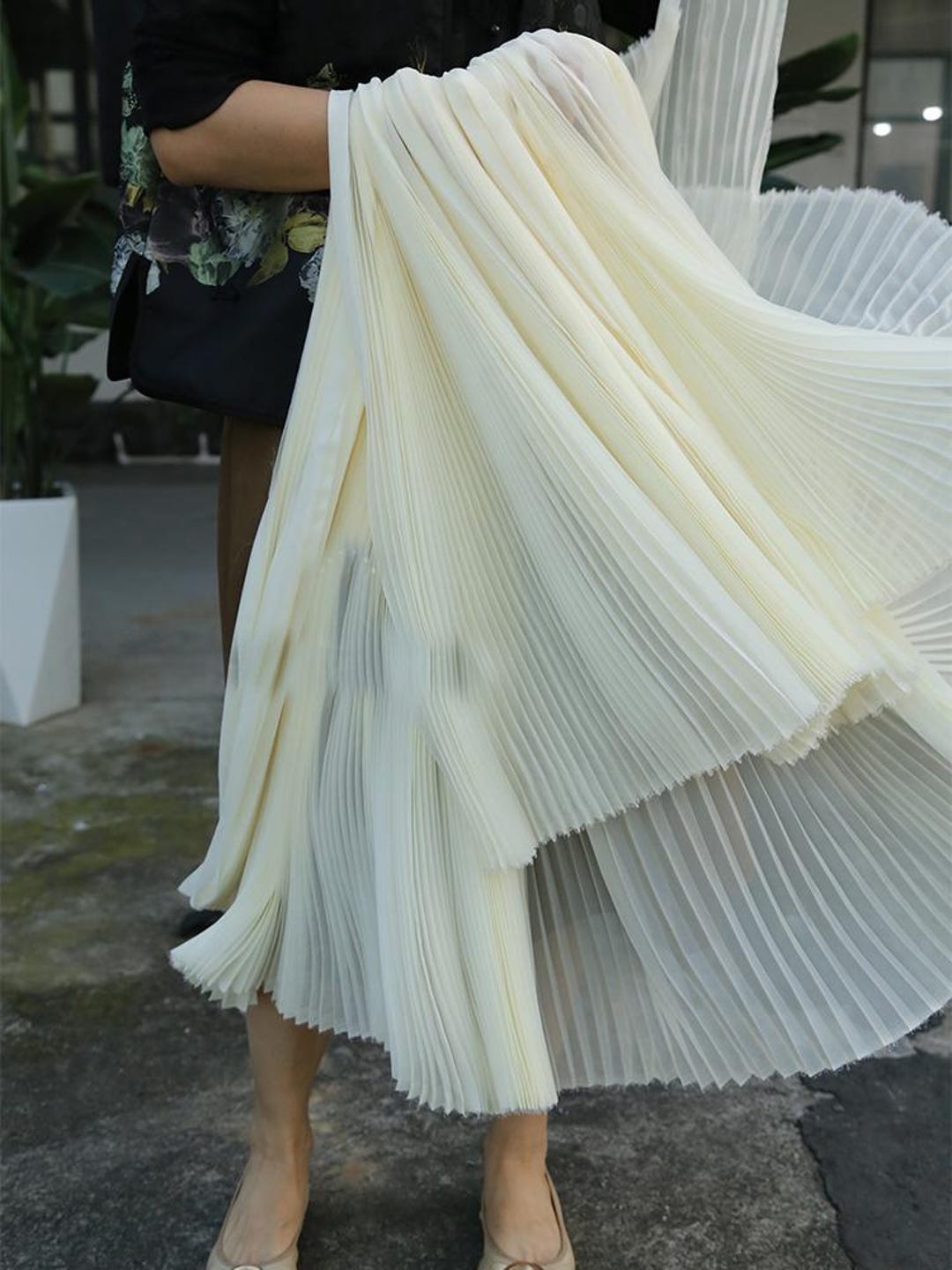 1.45 Meters Wide Chiffon Organ Ruffle Fabric Pleat Wrinkle Graceful ...
