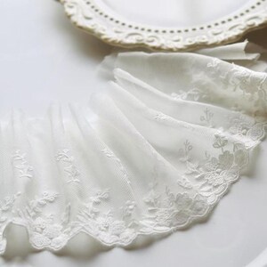 Tela de malla floral color marfil de 5 yardas (14 cm, 5,51 pulgadas de ancho), bordado de encaje, cinta para cuello, falda, vestido, bordes de cortina, accesorios Z1T728P250427T