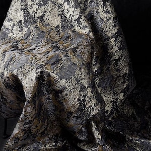 Double-sided gray gold irregular relief texture jacquard fabric Creative skirt dress shirt jacket design clothing material G15V51T250520B