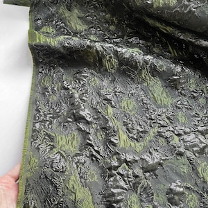 Tejido con textura de jacquard de flores de color verde oscuro de 1,4 metros de ancho, hecho a mano, para falda, camisa, vestido, pantalón, diseño de ropa, material Y29C15V241215V