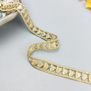 10ヤード 1.3 cm 0.51インチ幅 ゴールド/ホワイト ハート生地 刺繍 子供用スカート シャツ ドレス 服 袖 レーストリム リボンテープ Z34E188N230721X