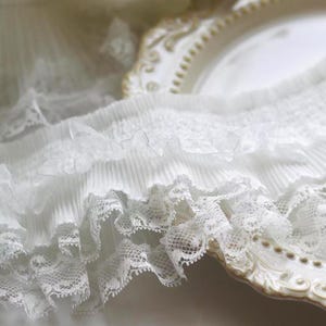 3 Meter 10 cm 3.93" breit elfenbein Chiffon geknittert Netz elastischer Spitzenbesatz Band Rock Kleid Vorhang Kanten Kleidung Accessoires Z1T724P250427T