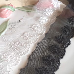 7 cm 2,75" breites schwarz/elfenbeinfarbenes Musselin-Band Stickerei Musselin Rock Hochzeit Kleid Hemd Bluse T19X176L200318B